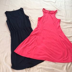 2 size small Old Navy sporty dresses